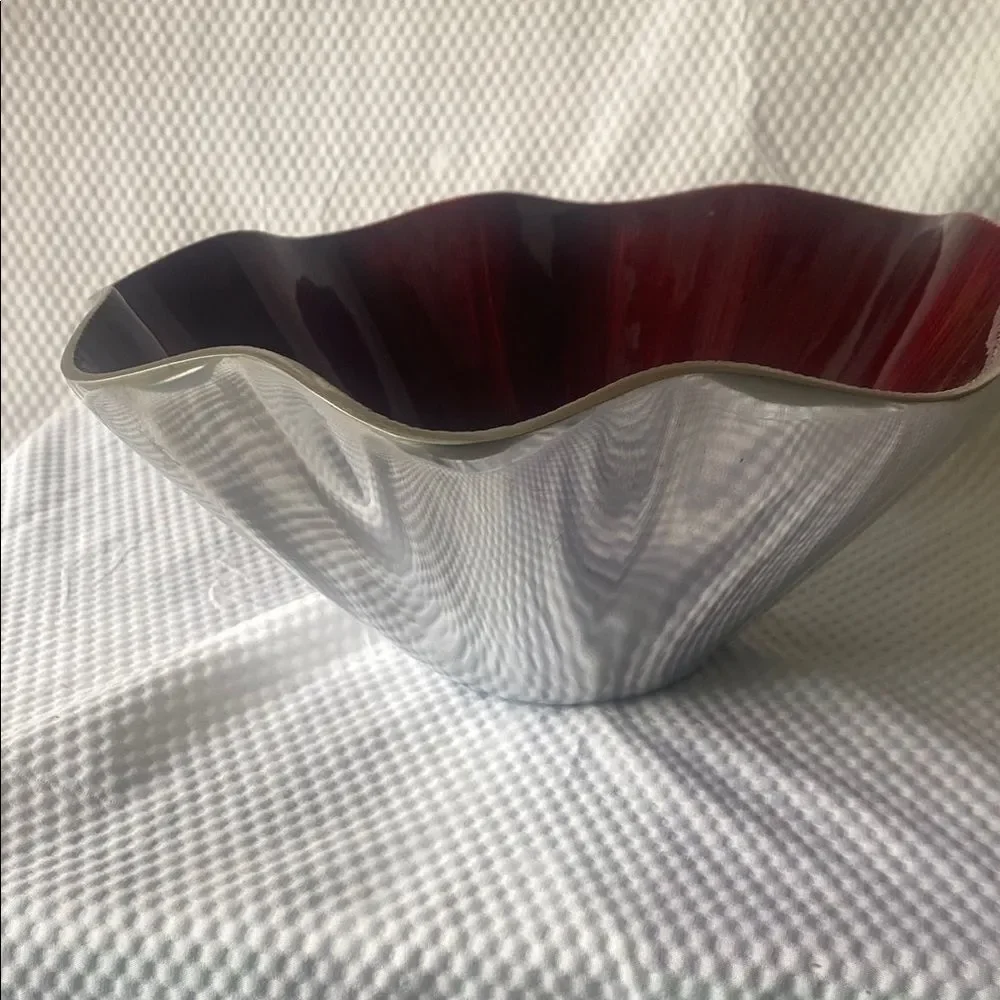 Simplydesignz Stunning Hand Crafted Red & Silver Lotus Decorative Bowl